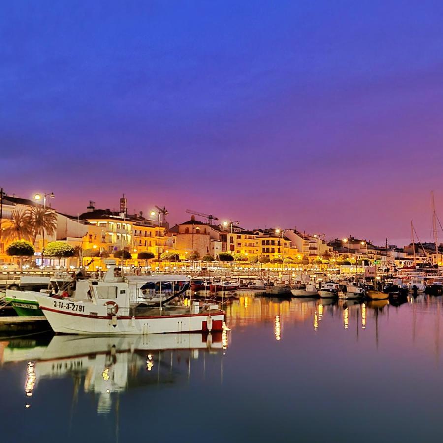 Agaro Cambrils Apartments Bagian luar foto