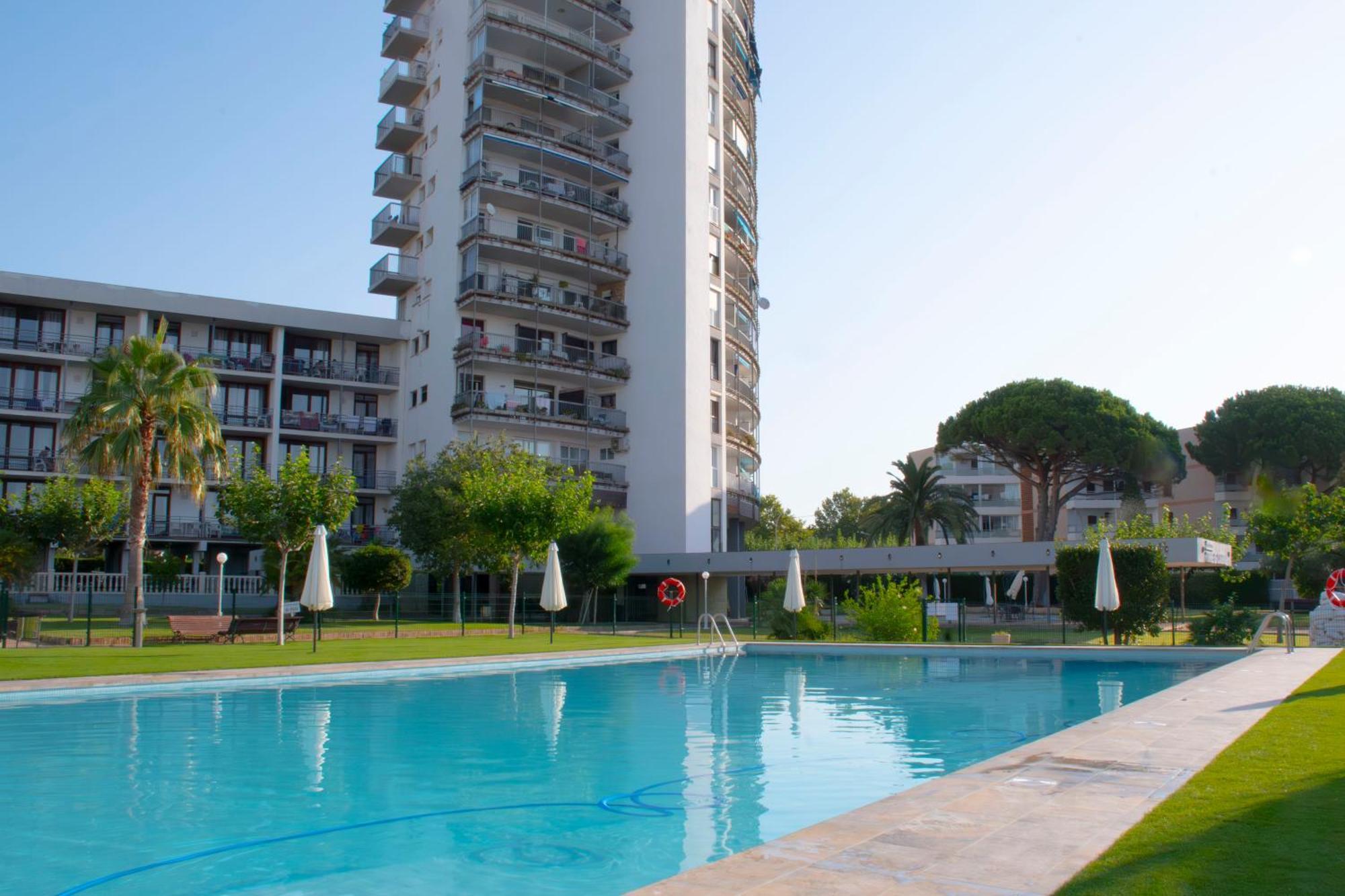 Agaro Cambrils Apartments Bagian luar foto