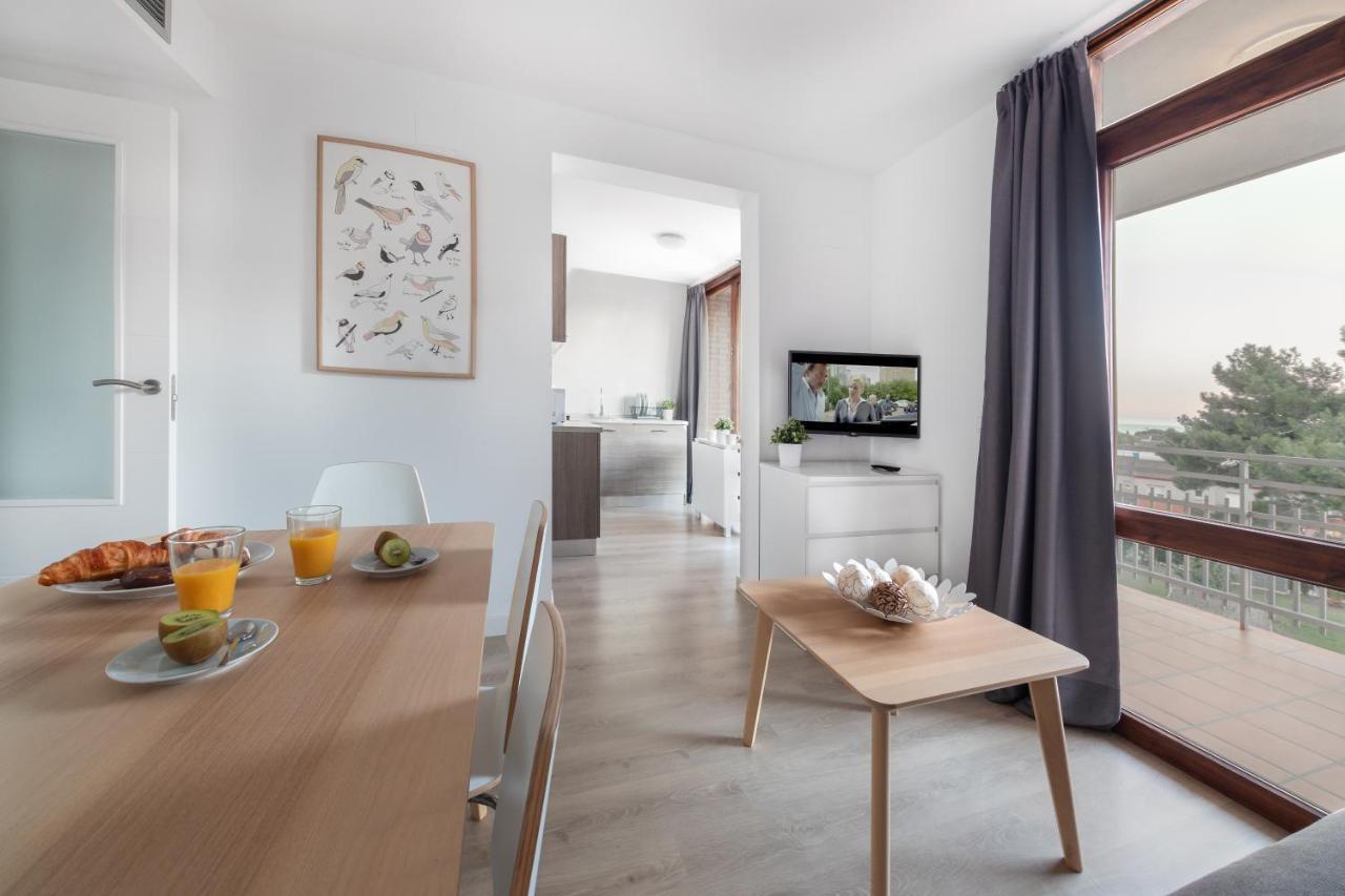 Agaro Cambrils Apartments Bagian luar foto